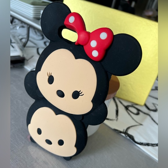 Disney Parks IPhone 6 Case - Picture 3 of 6